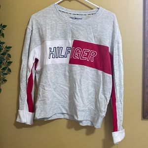 TOMMY crewneck sweatshirt - never worn